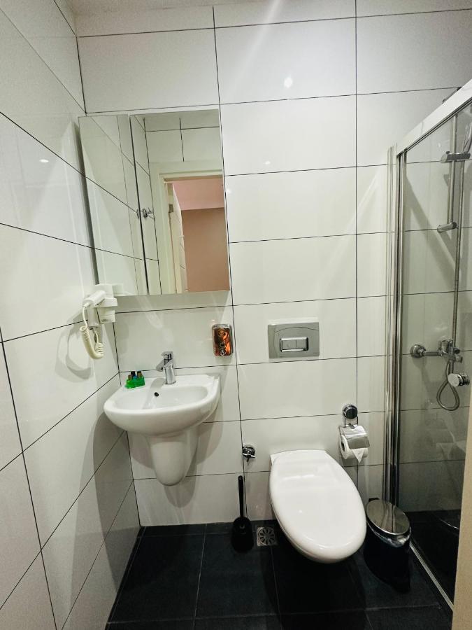 Aram Kerasi Rooms Стамбул Экстерьер фото