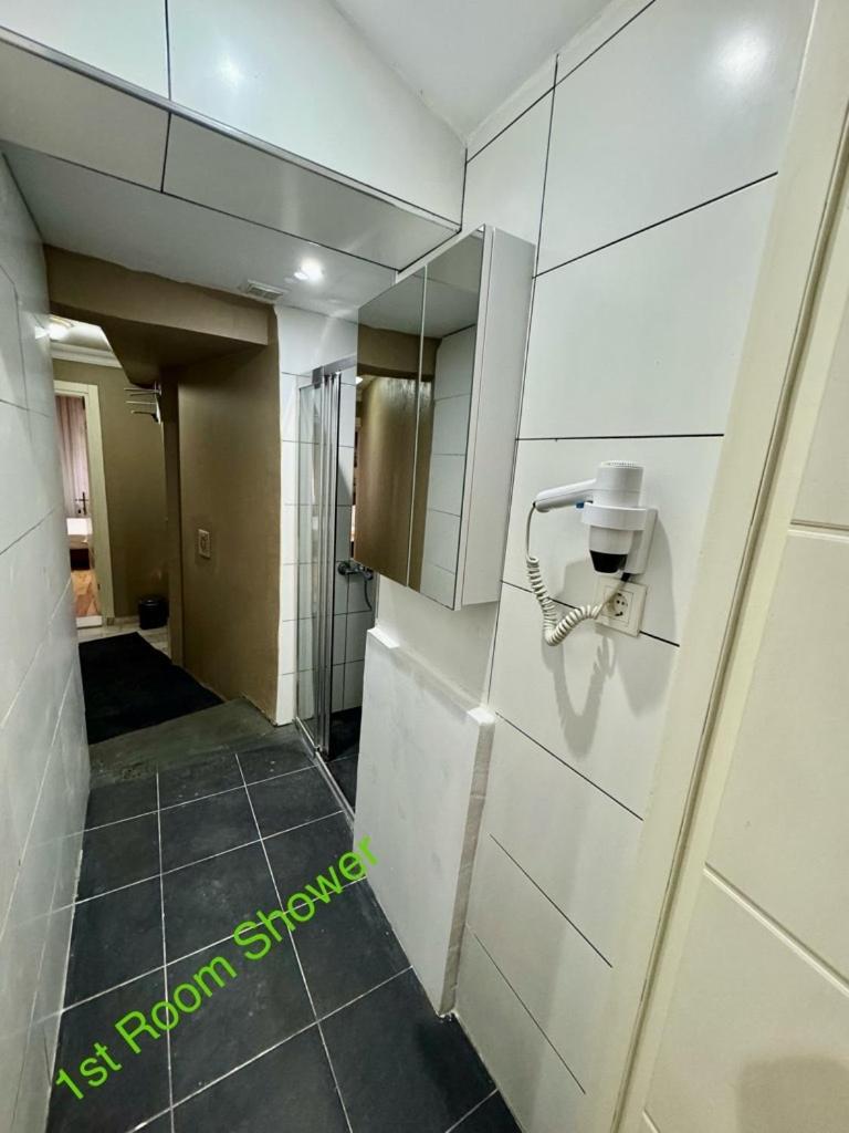 Aram Kerasi Rooms Стамбул Экстерьер фото